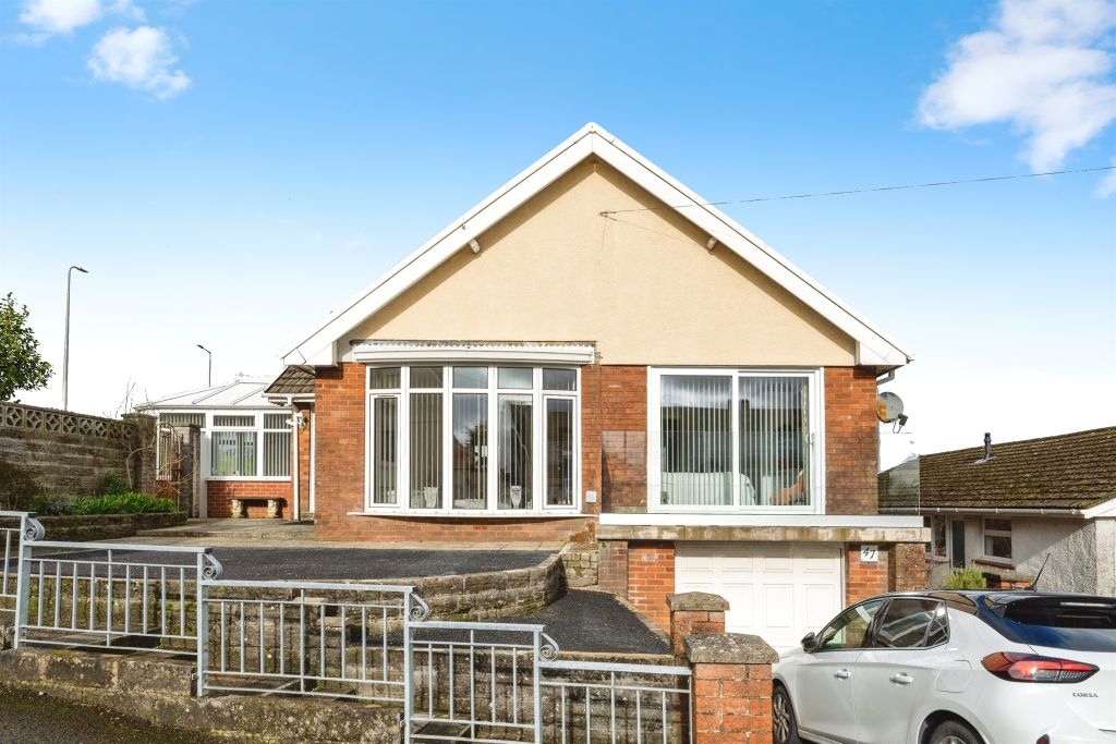 Property photo 2 of 19