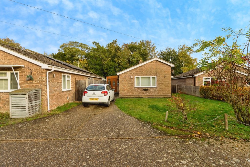 Property photo 1 of 16