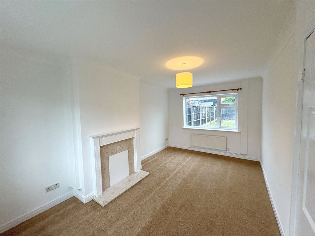 Property photo 2 of 16 Picture No. 38