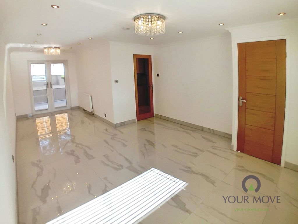 Property photo 2 of 16 Pbox-Img.Jpg