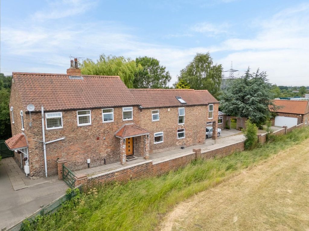 Property photo 1 of 36 MV-4.Jpg