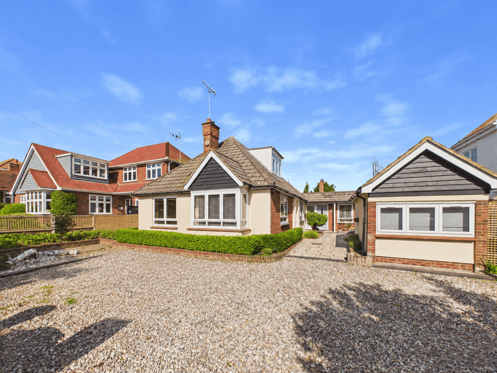 Property photo 1 of 33