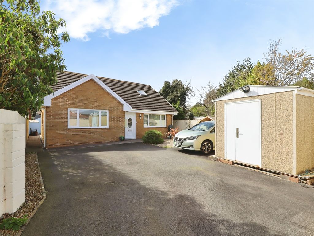 Property photo 1 of 24