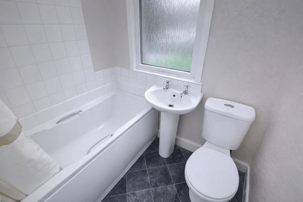 Property photo 3 of 3