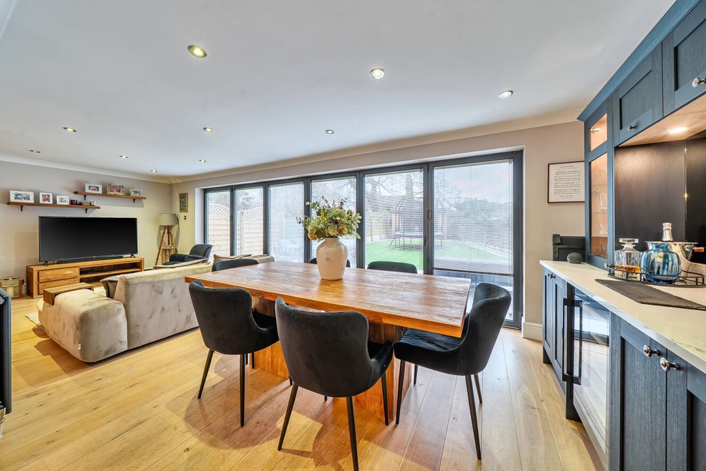 Property photo 3 of 24 1418638-13-69A06c...