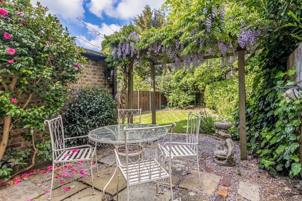 Property photo 3 of 28 Picture No. 69