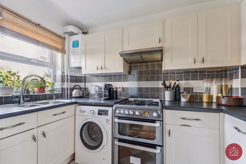 Property photo 2 of 18 Photo 6