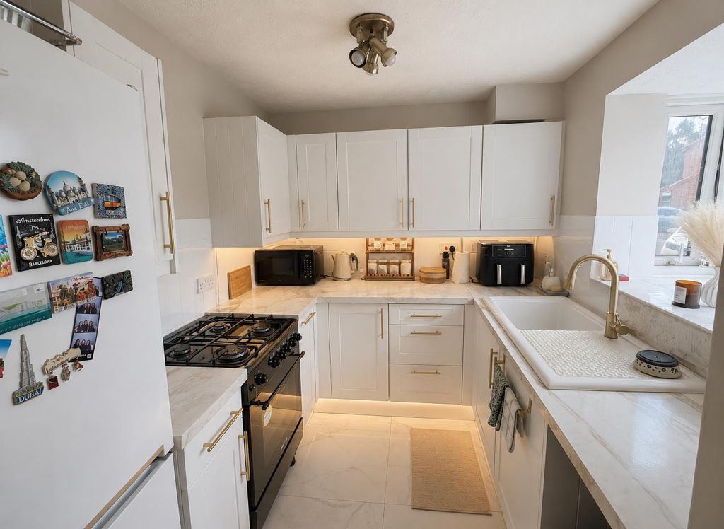 Property photo 3 of 8 58E88467-6F30-4821-Bd56-9835Eb3270A1.Png