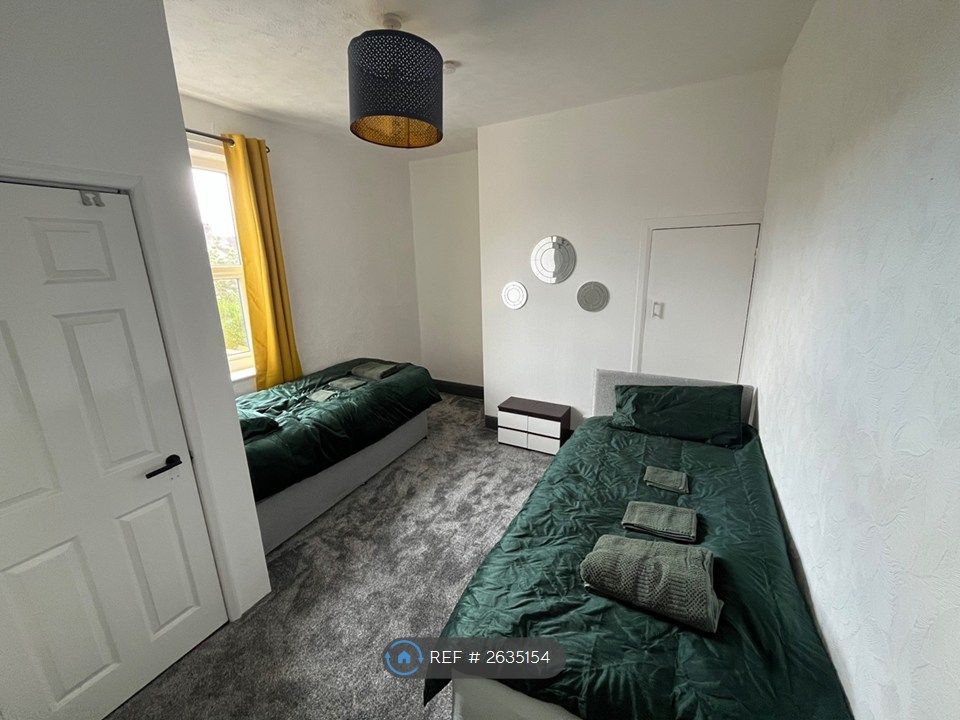 Property photo 3 of 19