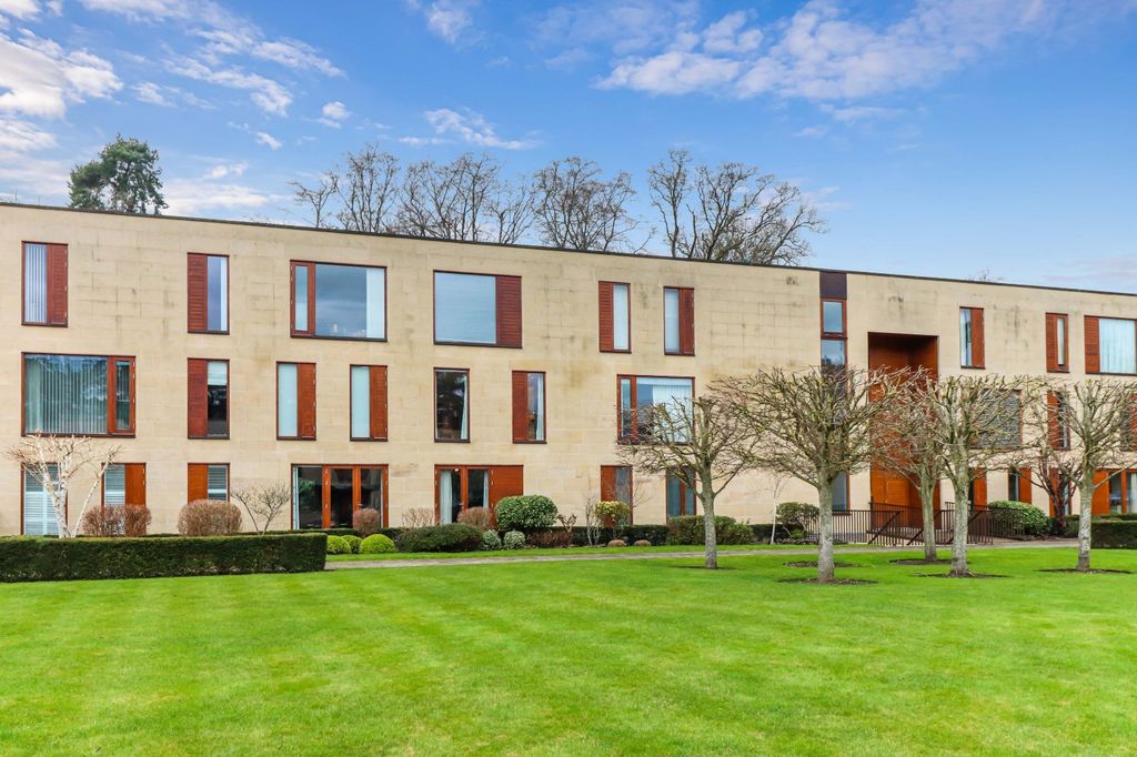 Property photo 1 of 13 Front