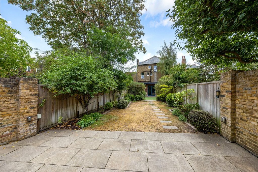 Property photo 3 of 25 Picture No. 24