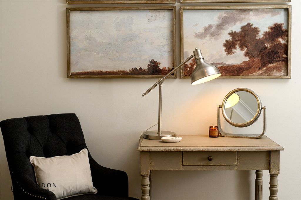 Property photo 1 of 22 Bedroom