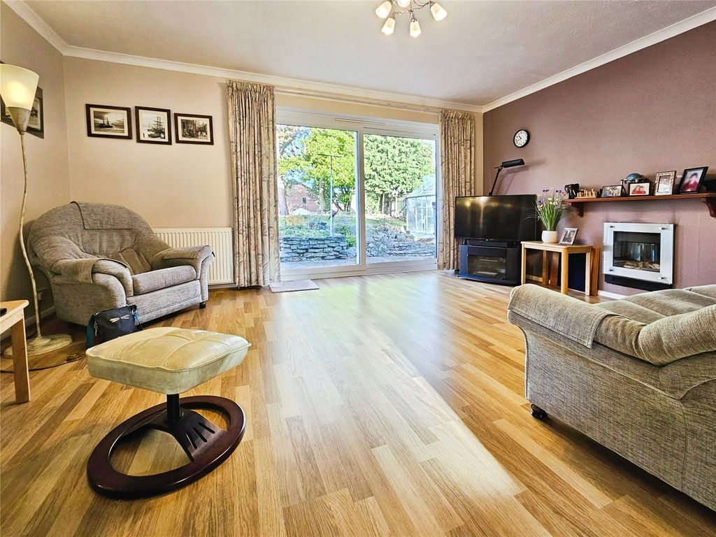 Property photo 3 of 23 Living Room