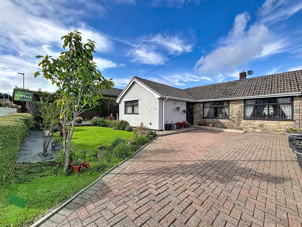 Property photo 1 of 37 Front External