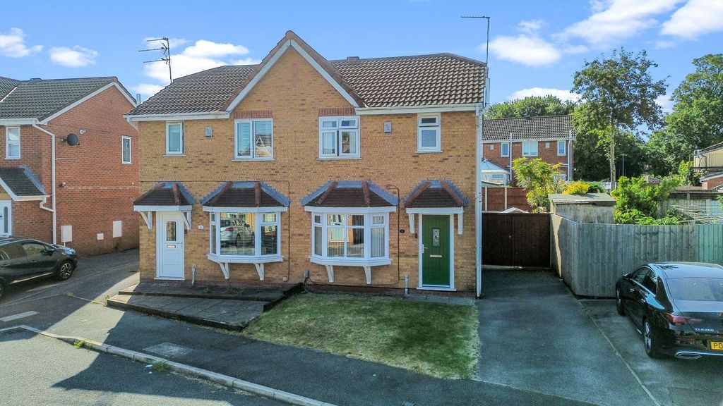 Property photo 1 of 30