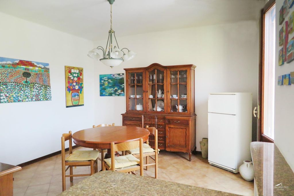 Property photo 1 of 26