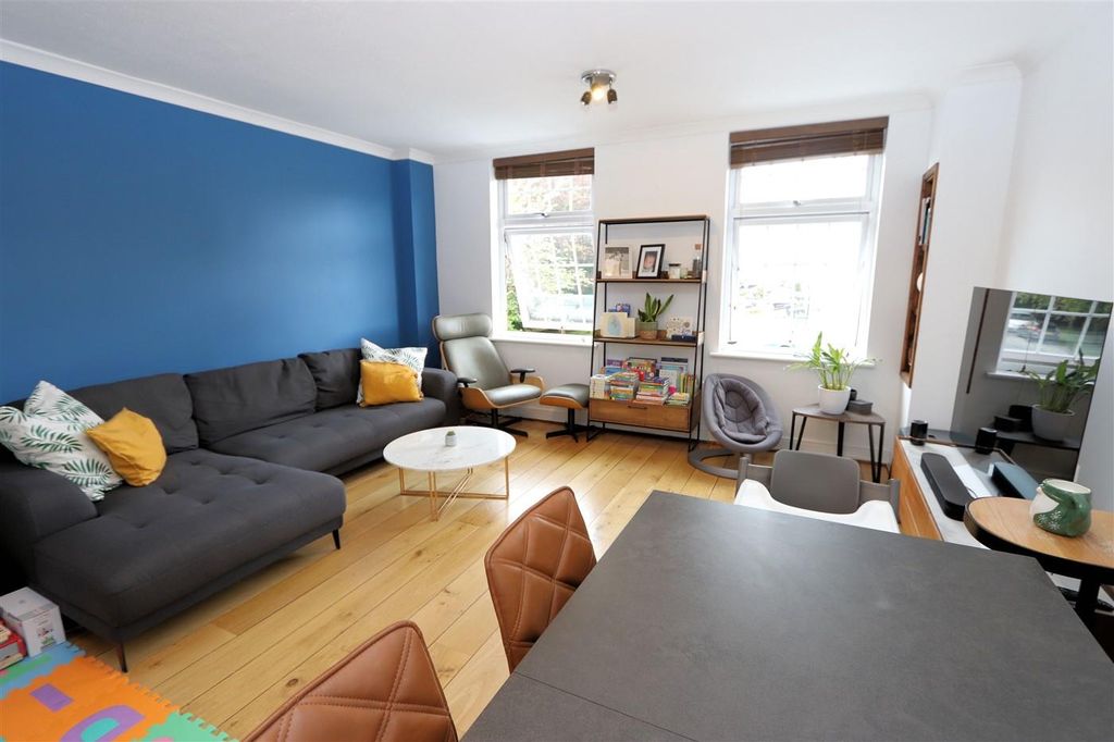 Property photo 3 of 23 Img_0031.Jpg