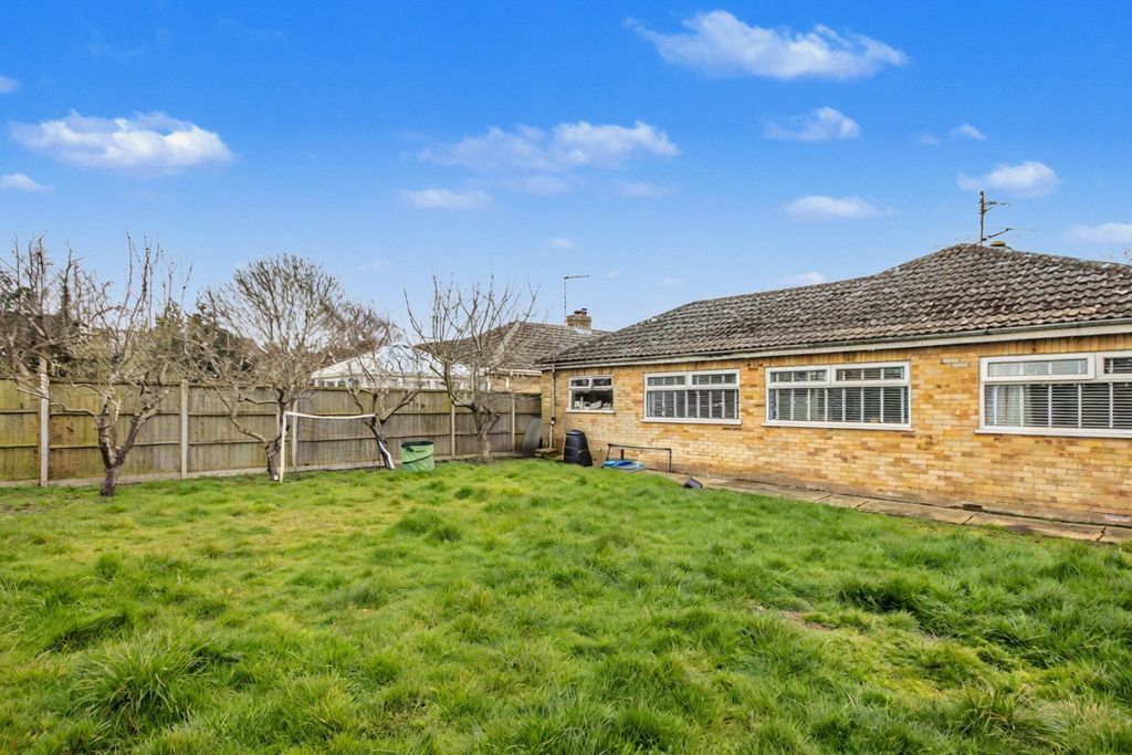 Property photo 2 of 20 4707512