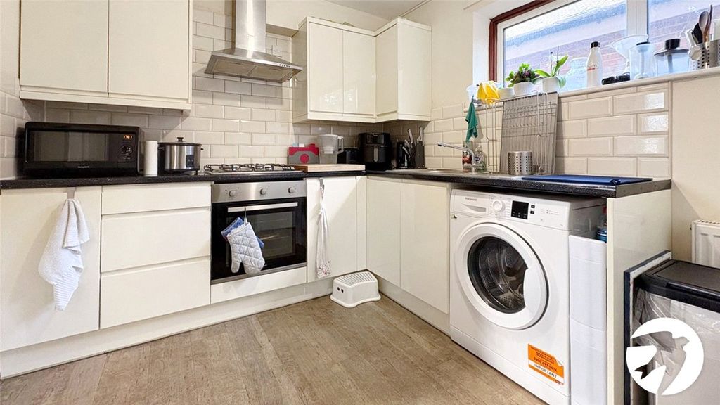 Property photo 2 of 10 Picture No. 08