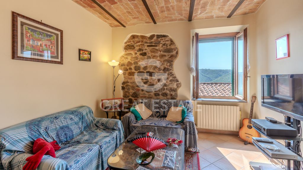 Property photo 2 of 32 Interiors