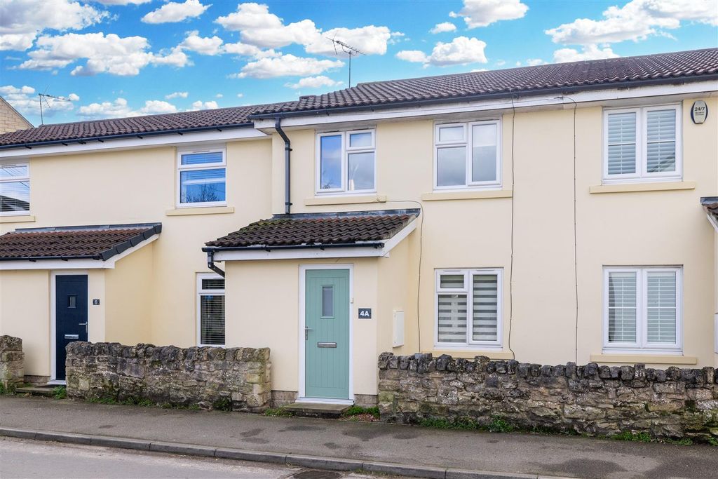 Property photo 1 of 19 Exterior