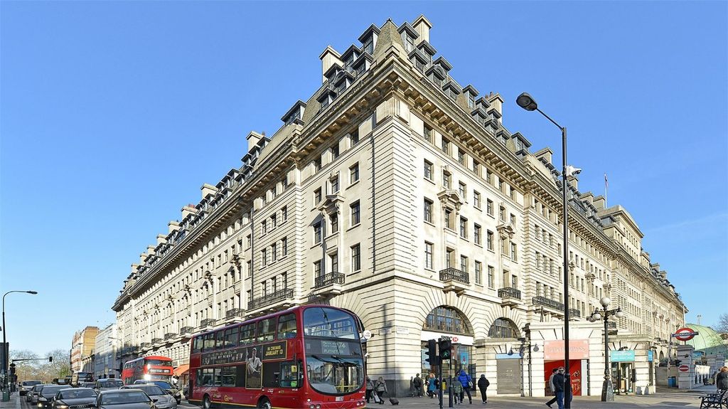 Property photo 1 of 7 Exterior