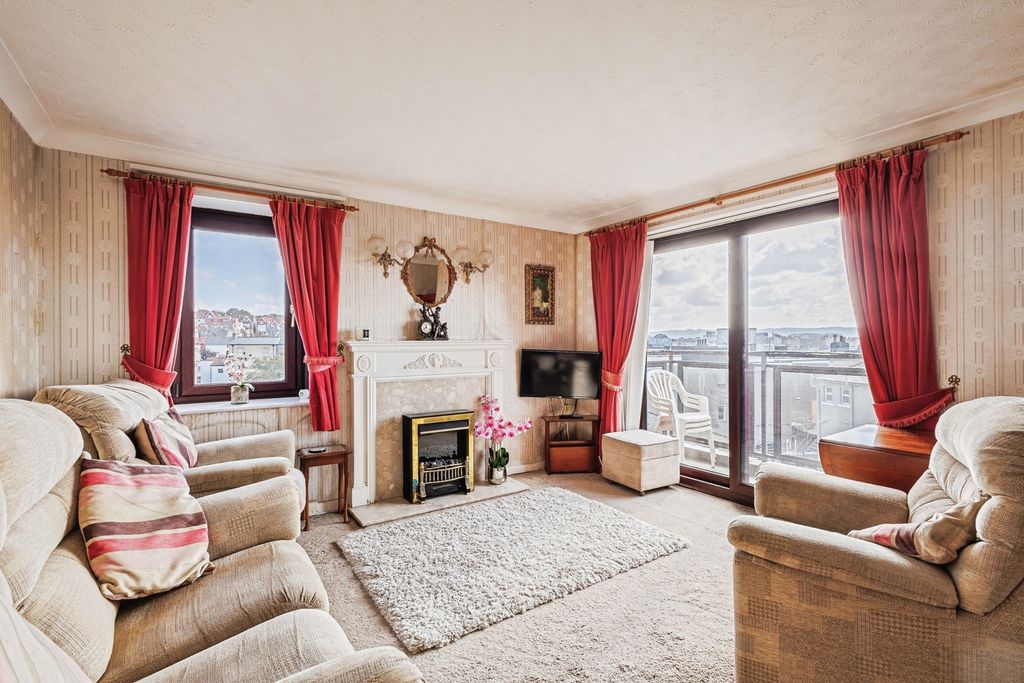 Property photo 2 of 16 Photo