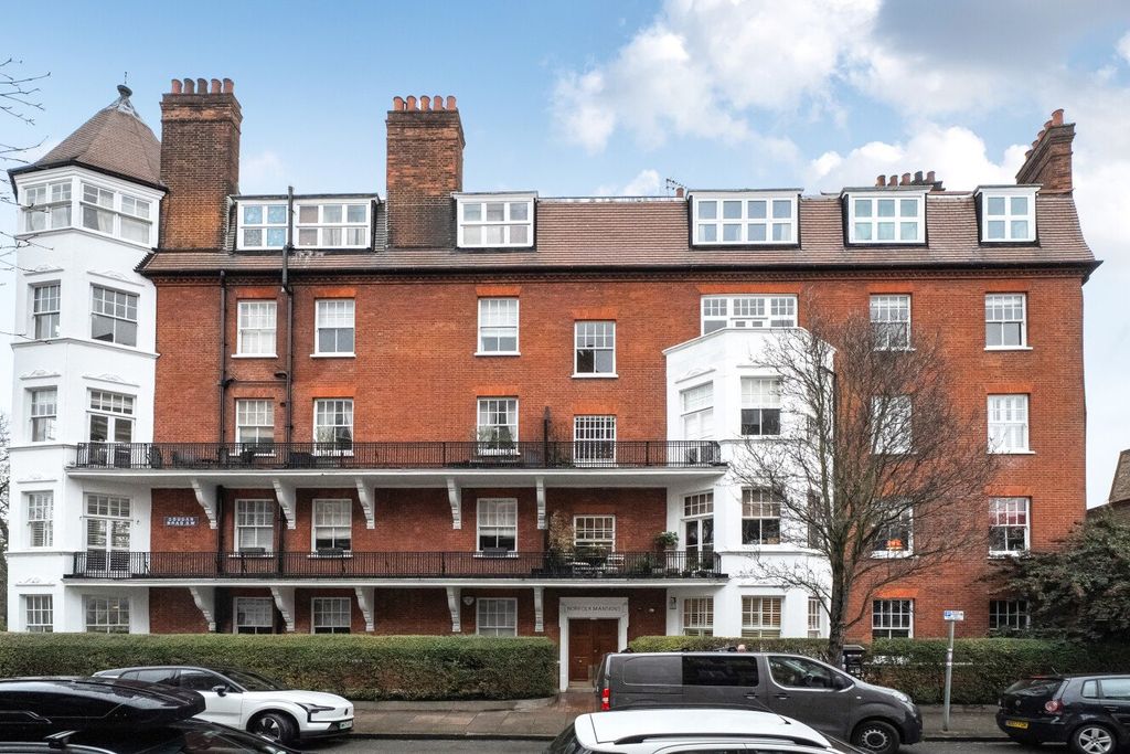 Property photo 3 of 18 Picture No. 23