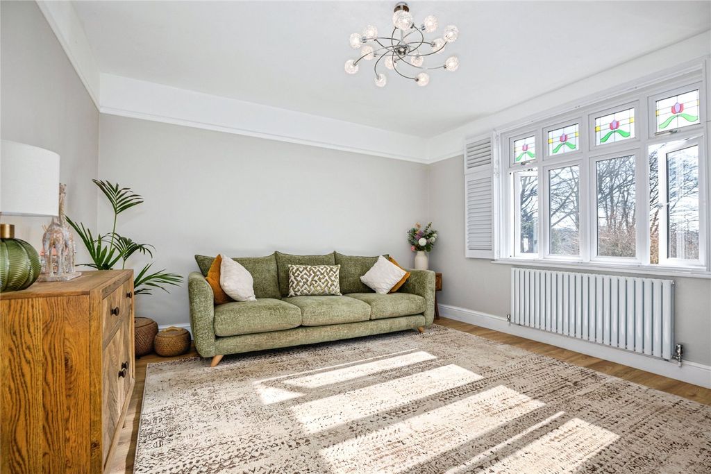 Property photo 3 of 33 Picture No. 55