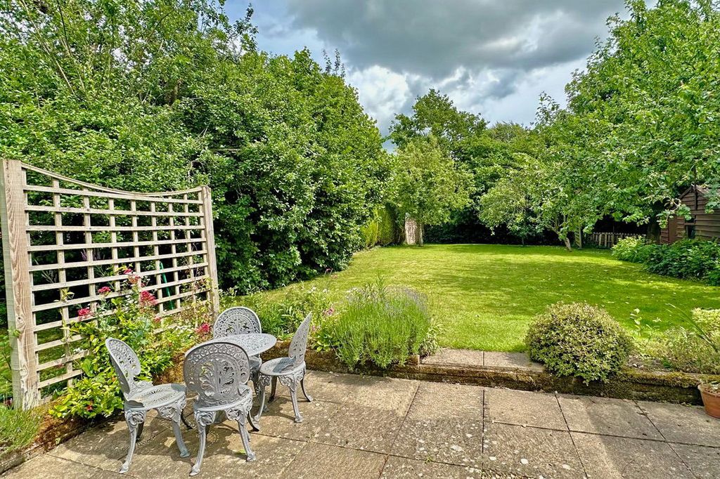 Property photo 3 of 31