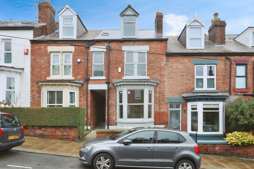 Property photo 1 of 20 Pbox-Img.Jpg