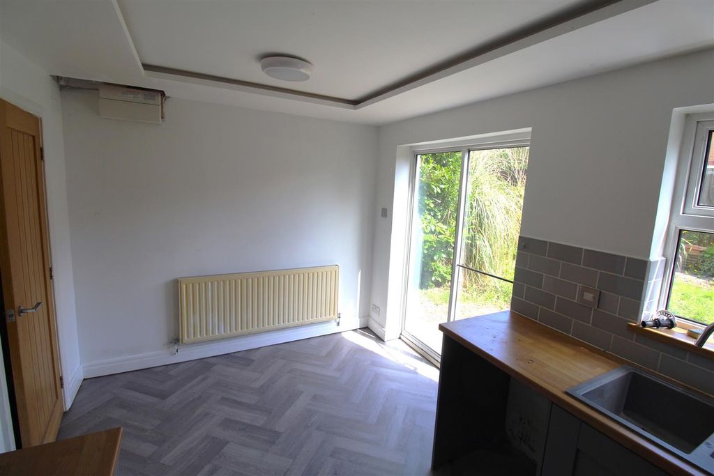 Property photo 3 of 12 2.Jpg