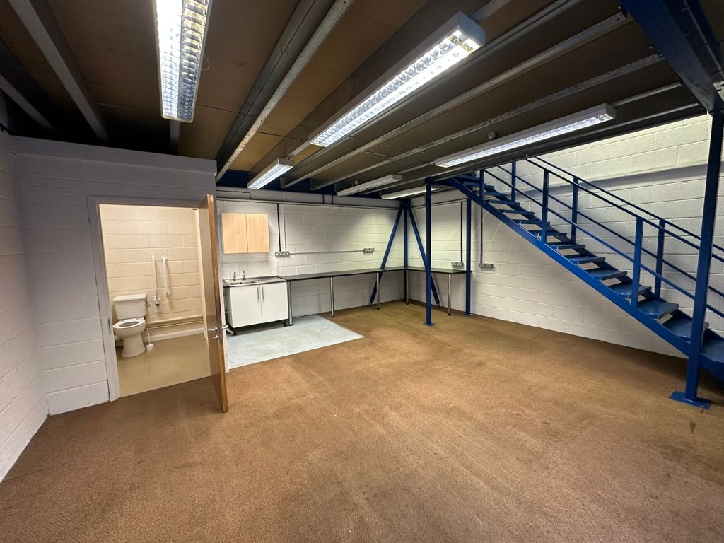 Property photo 2 of 7 Photo 4