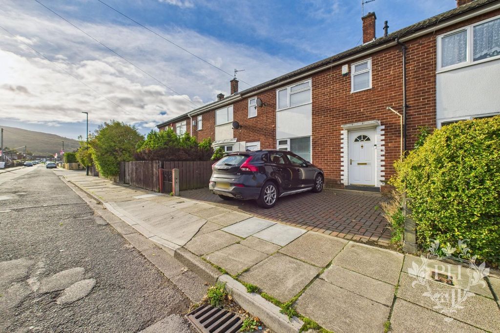 Property photo 1 of 13 Cam02002G0-Pr0214-Still015.Jpg