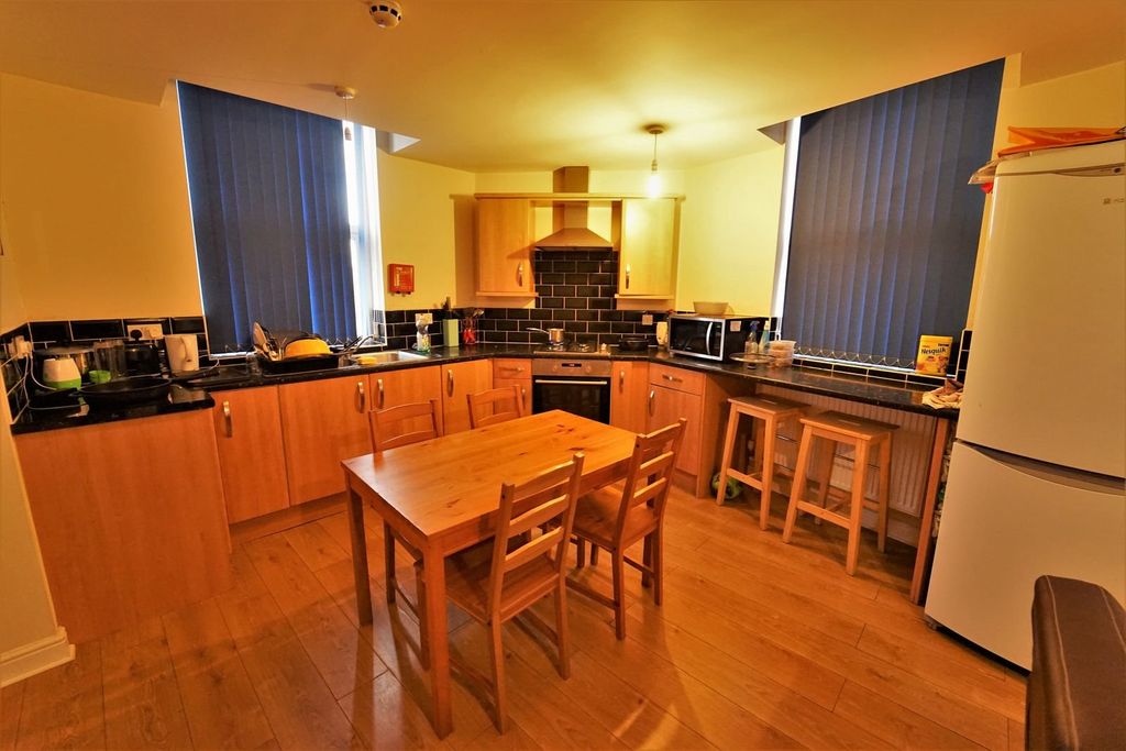 Property photo 2 of 12 Picture No. 07