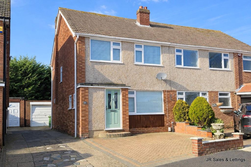 Property photo 1 of 14 Front.Jpg