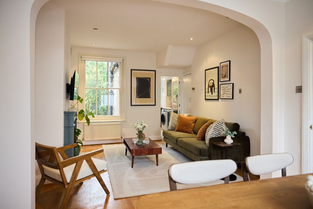 Property photo 3 of 13 Ln Hux 40_003 1.Jpg
