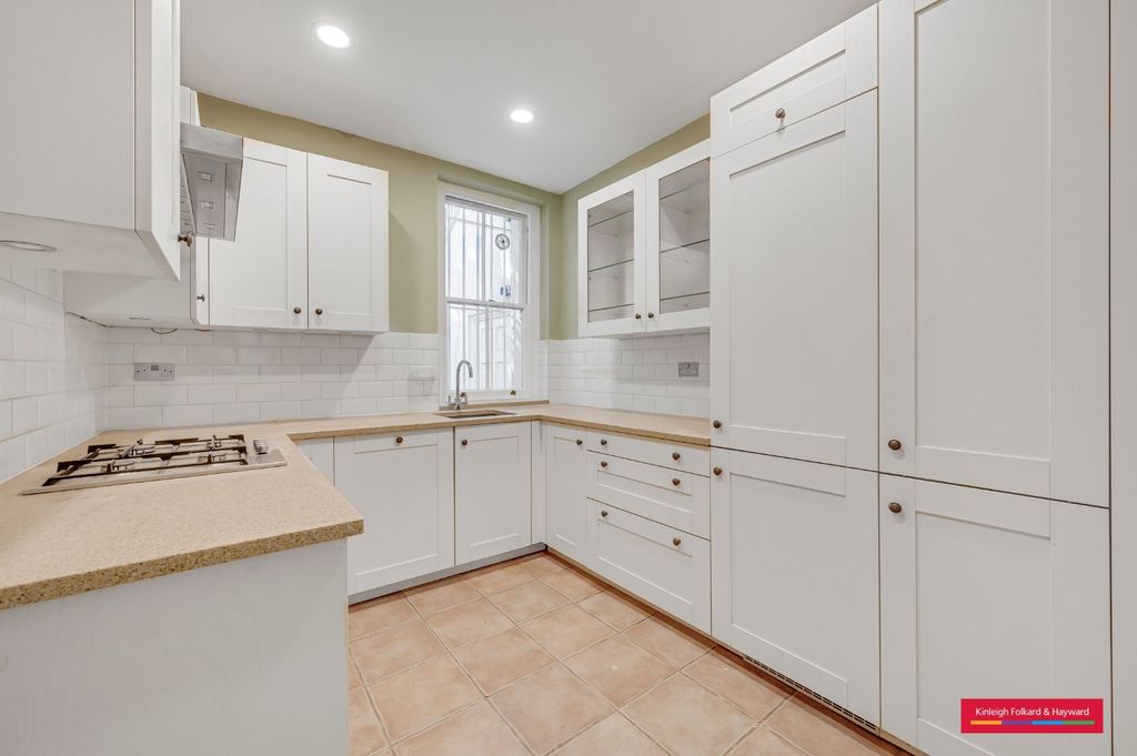 Property photo 1 of 20 Kitchen