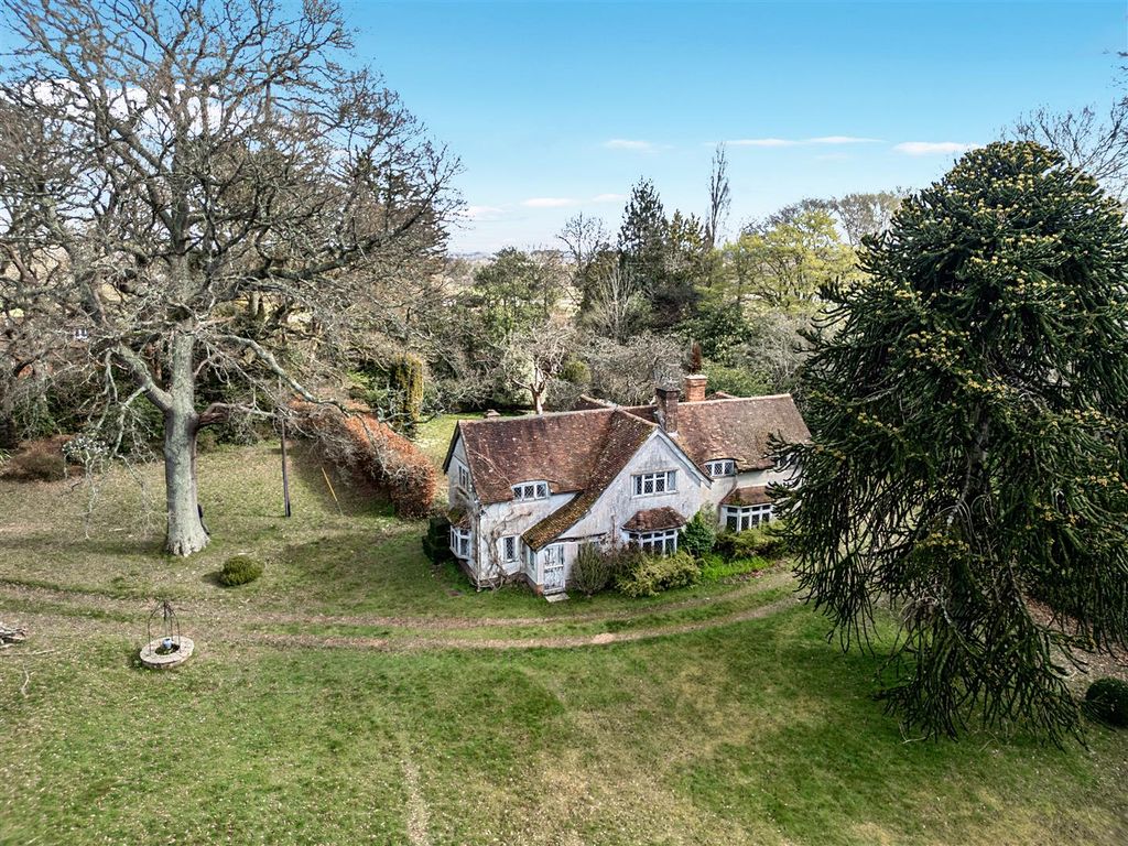 Property photo 3 of 31 1432406-2-69c50d5A1Fe24-Arw-1.Jpg