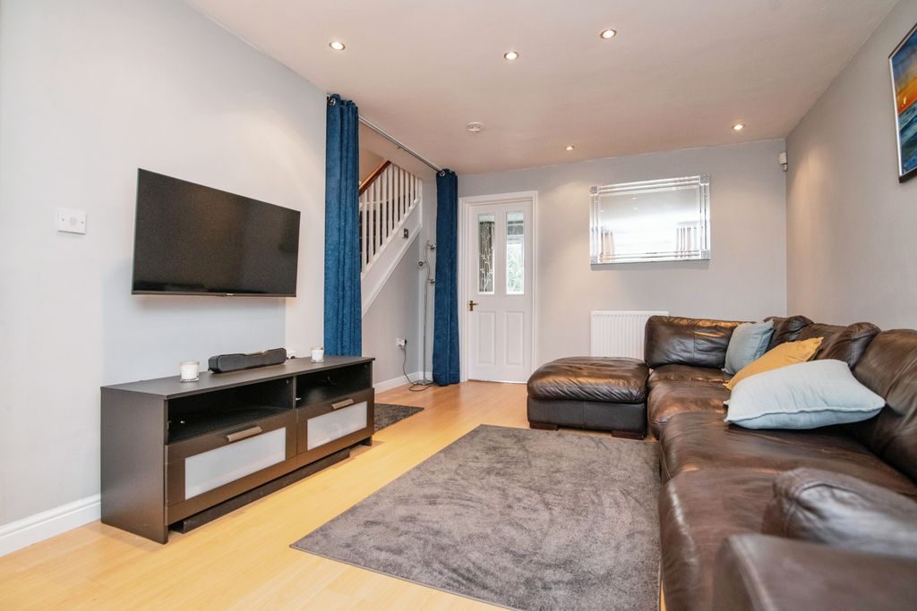 Property photo 2 of 15