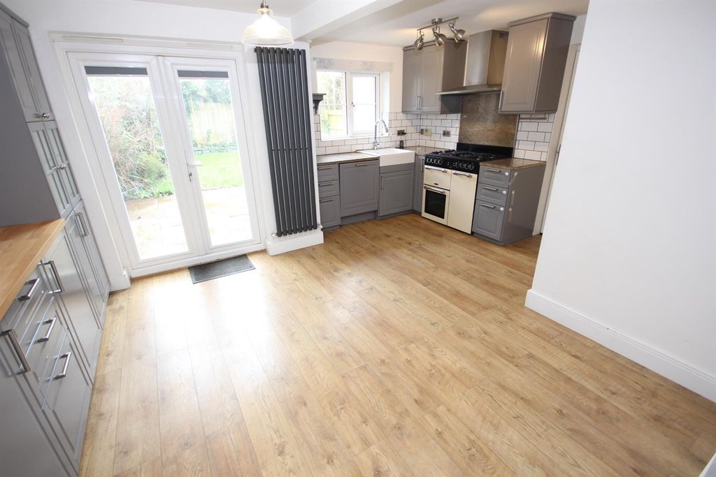 Property photo 2 of 16 Img_5400.Jpg