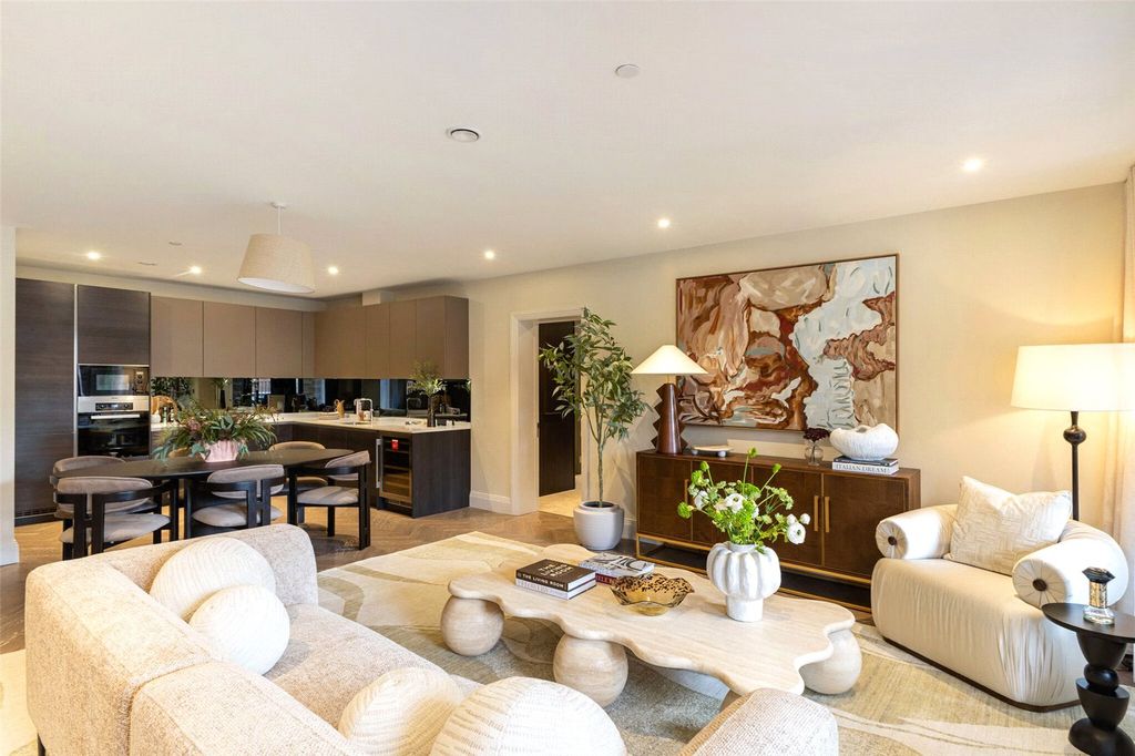 Property photo 1 of 18 Picture No. 09