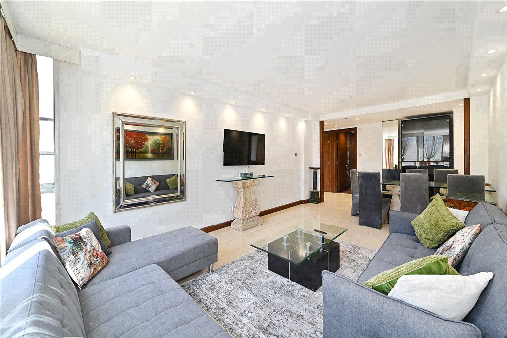 Property photo 3 of 11 Picture No. 01