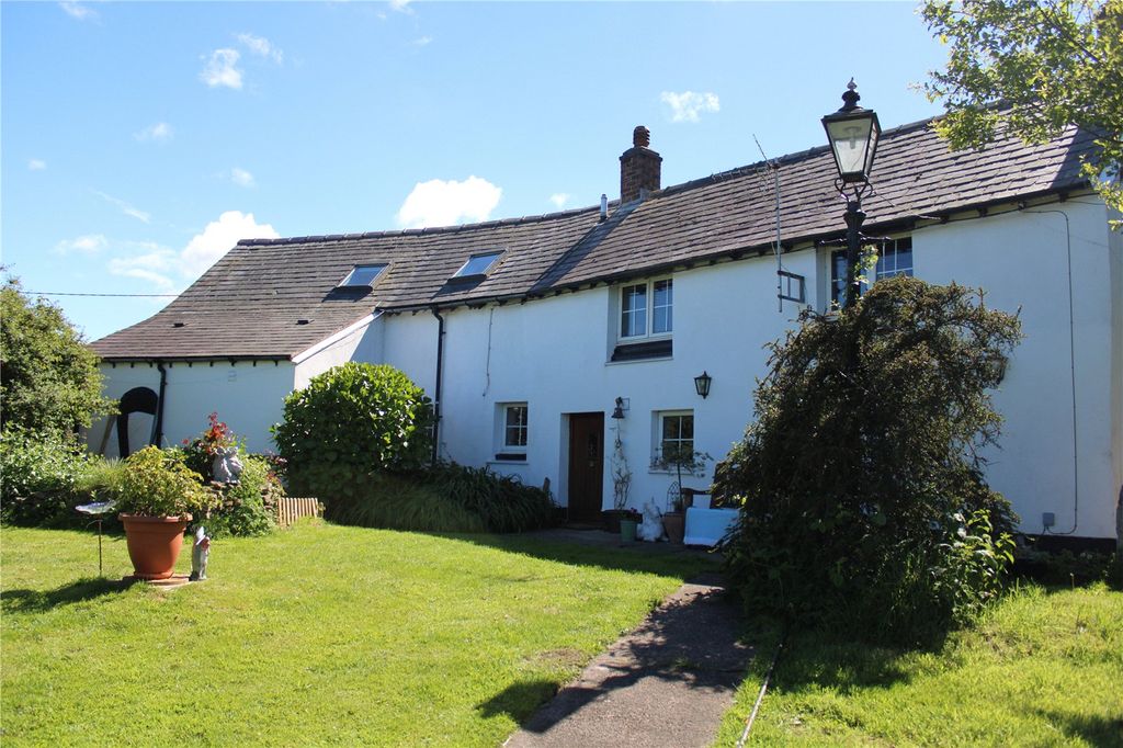 Property photo 1 of 32 Picture No. 41
