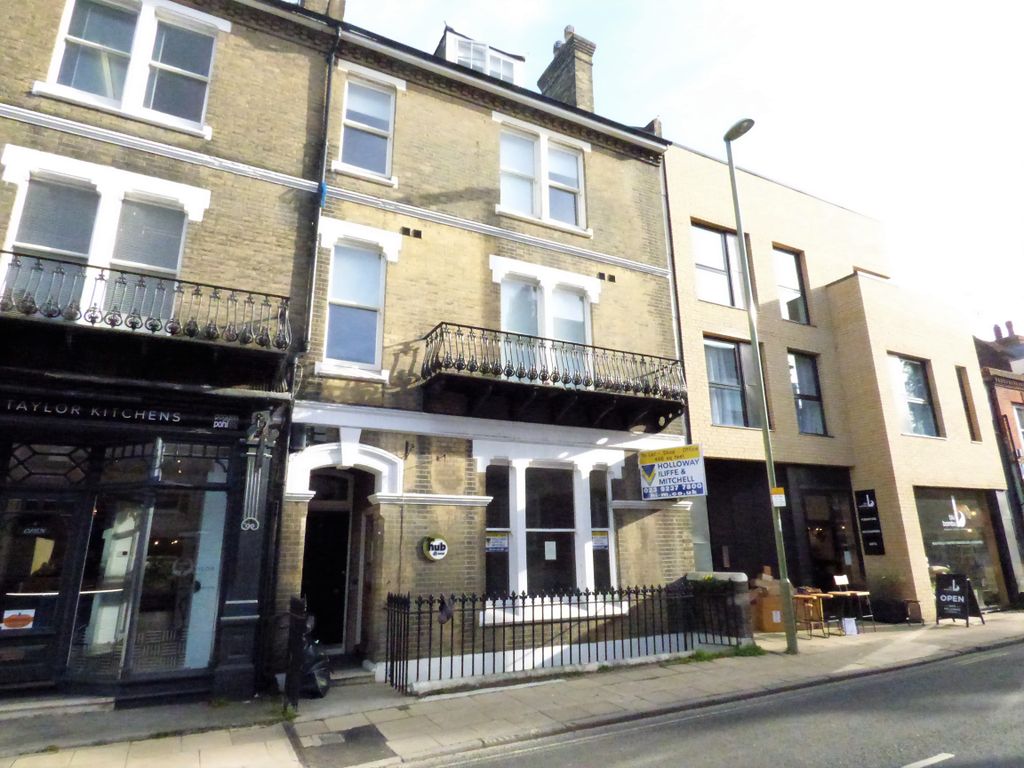 Property photo 1 of 4