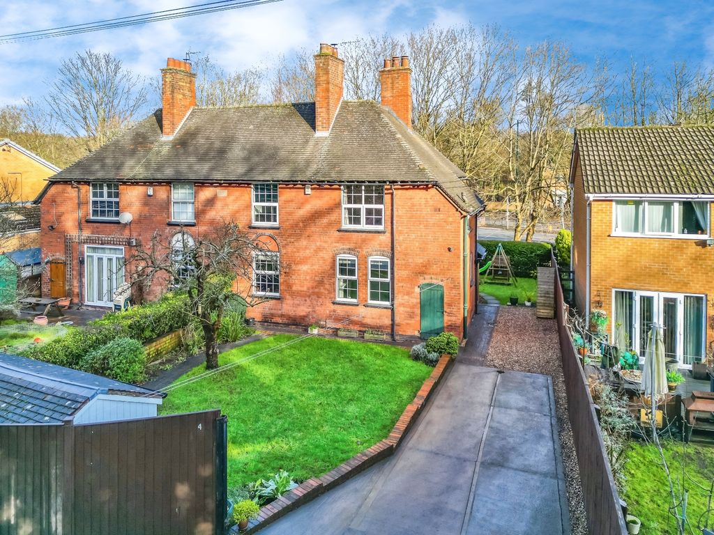 Property photo 2 of 18