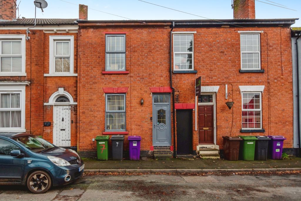 Property photo 1 of 15 Front