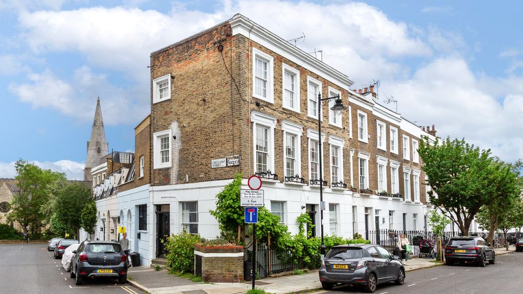 Property photo 1 of 9 Flat C, 16 Huntingdon Street, Barnsbury, London, N1 1Bs