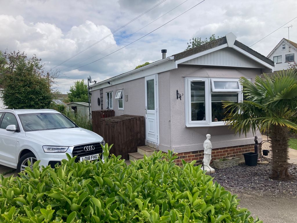 Property photo 1 of 14 Exterior