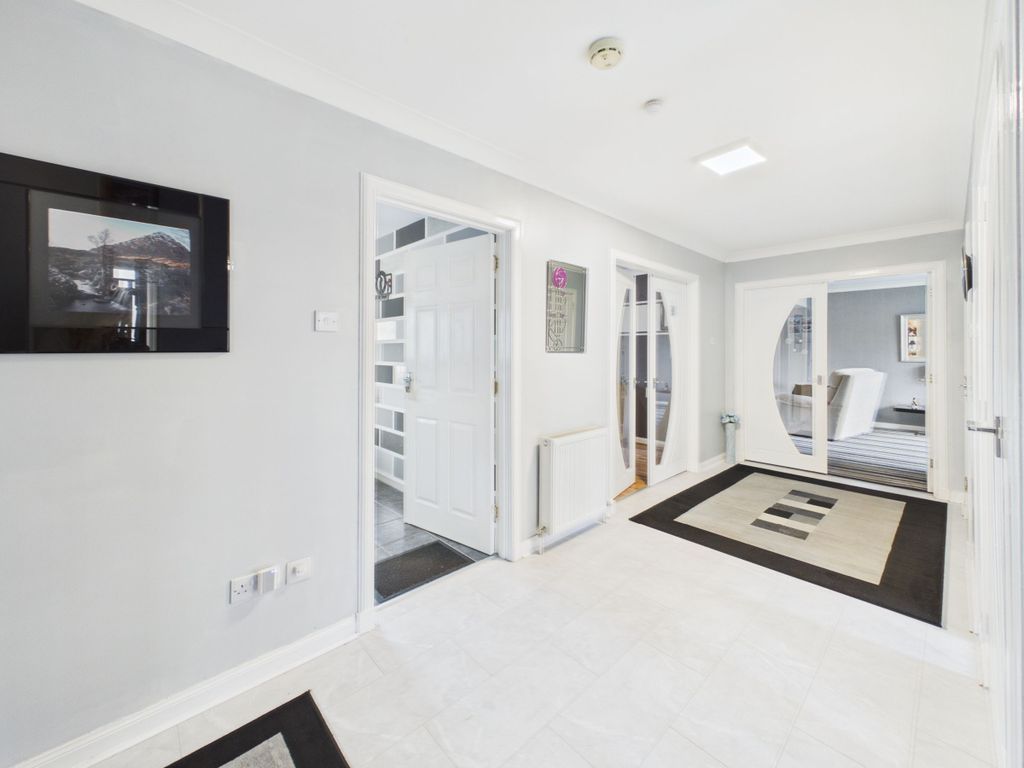 Additional image 17 of 5 bed detached house for saleGlenburn Close, Airdrie ML6